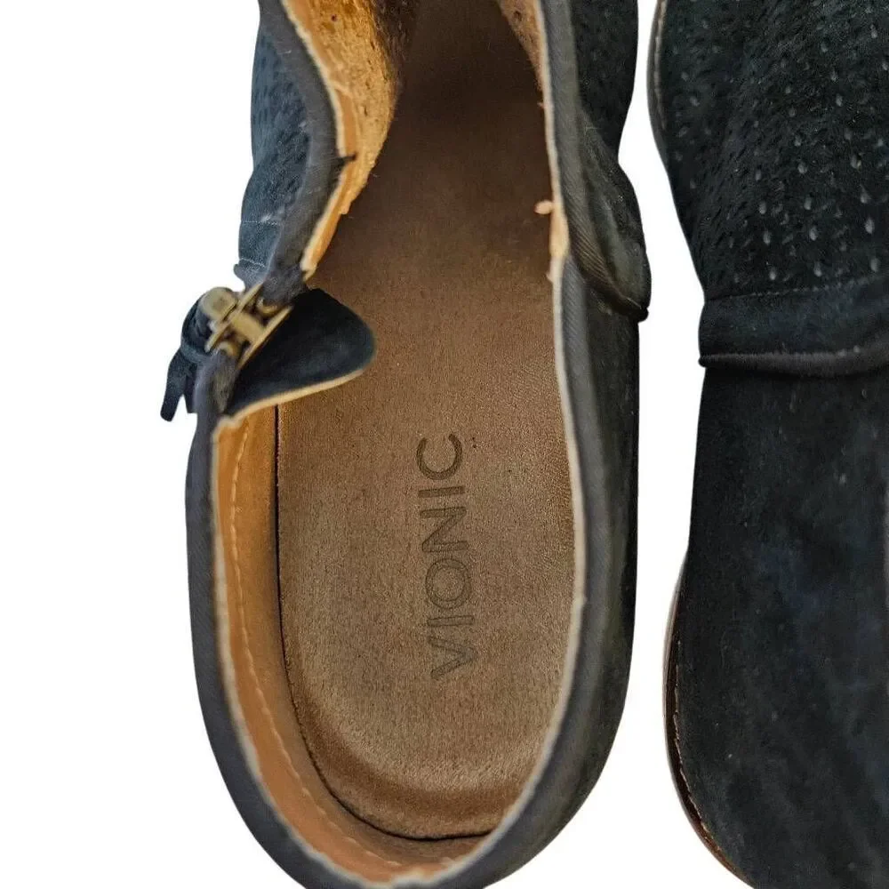 Vionic inch stacked